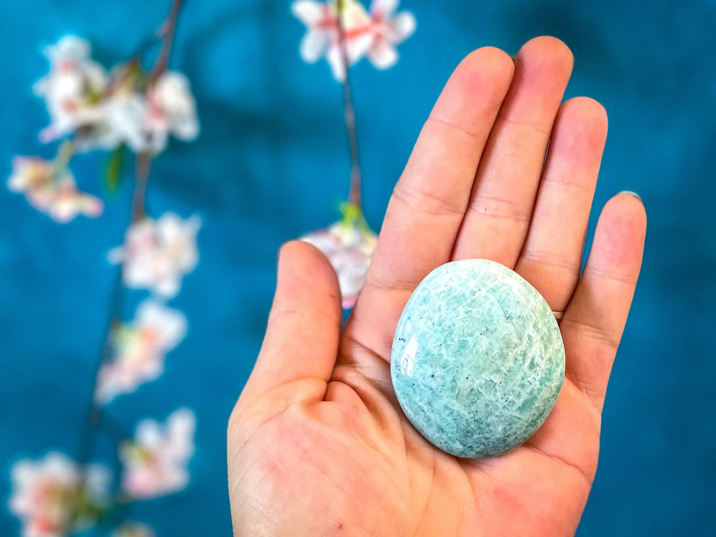 Amazonite palm stone