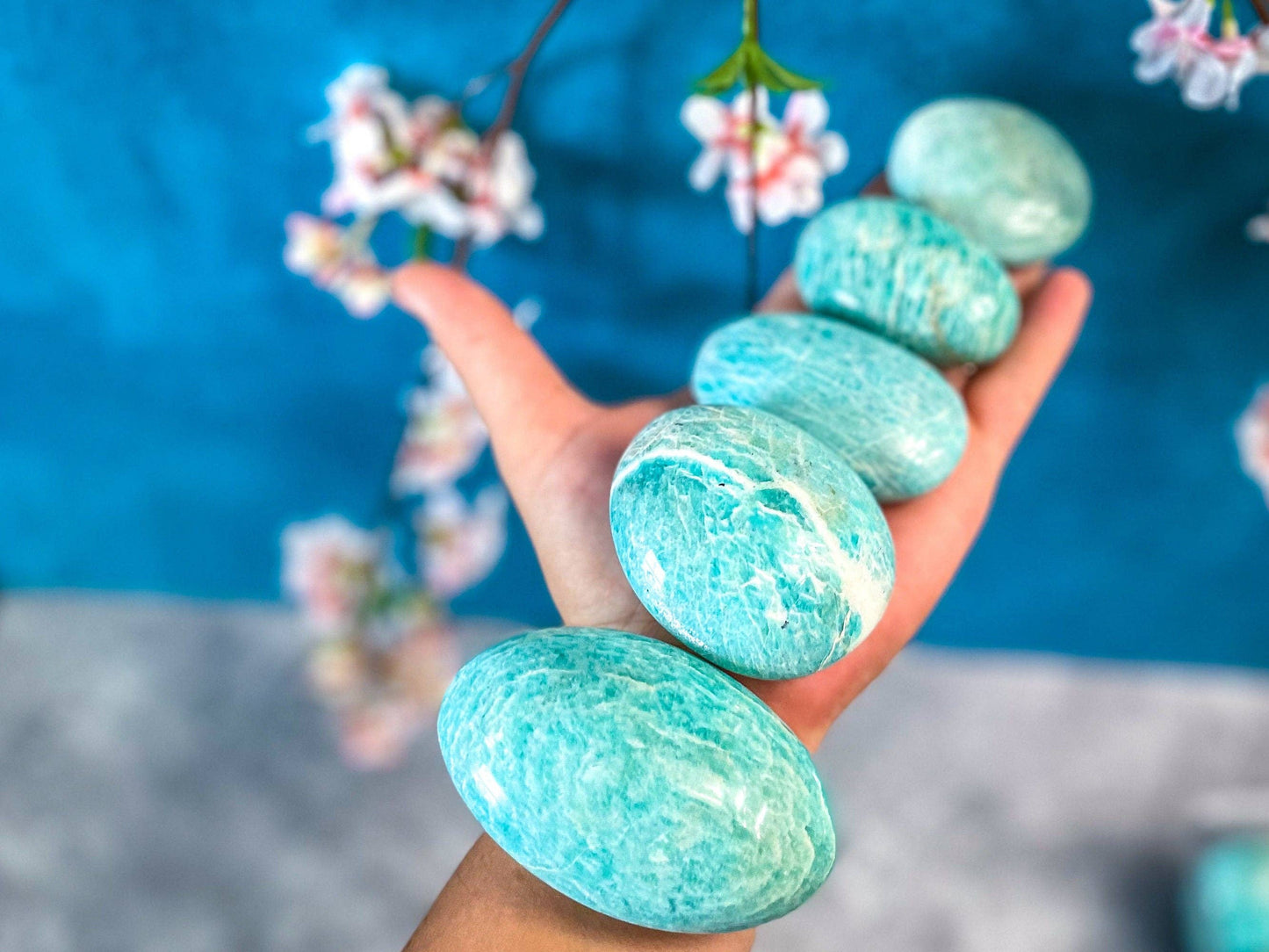 Amazonite palm stone