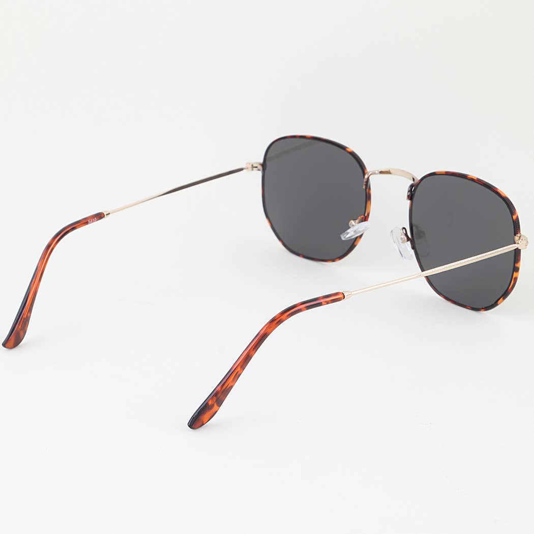 Ribbed Tortoise Box Tinted Sunglasses